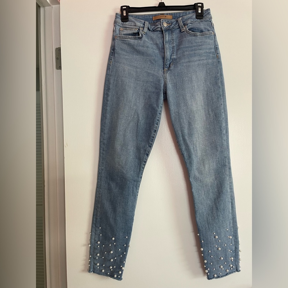 Joes  “ The Charlie” high rise skinny ankle denim